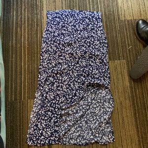 cotton on blue and white floral maxi skirt.